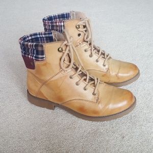 Rampage ankle combat boots